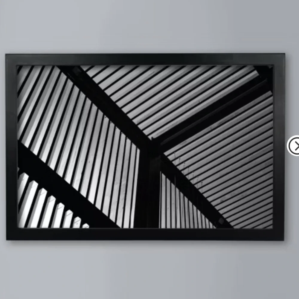 NWT Threshold™: Modern MDF Wall Mount, Glass Glazing, Holds Posters & Photos